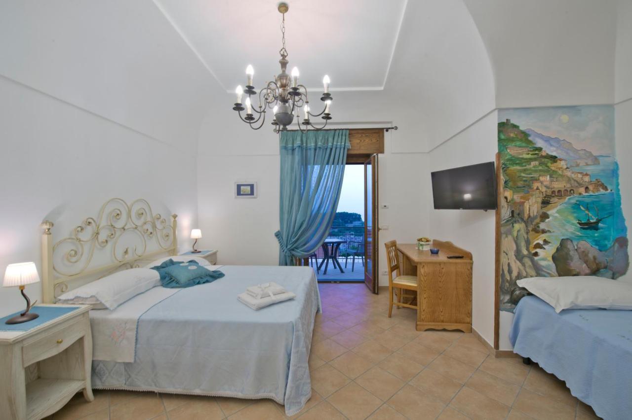 Bed and Breakfast Il Casale Del Generale Аджерола Екстер'єр фото