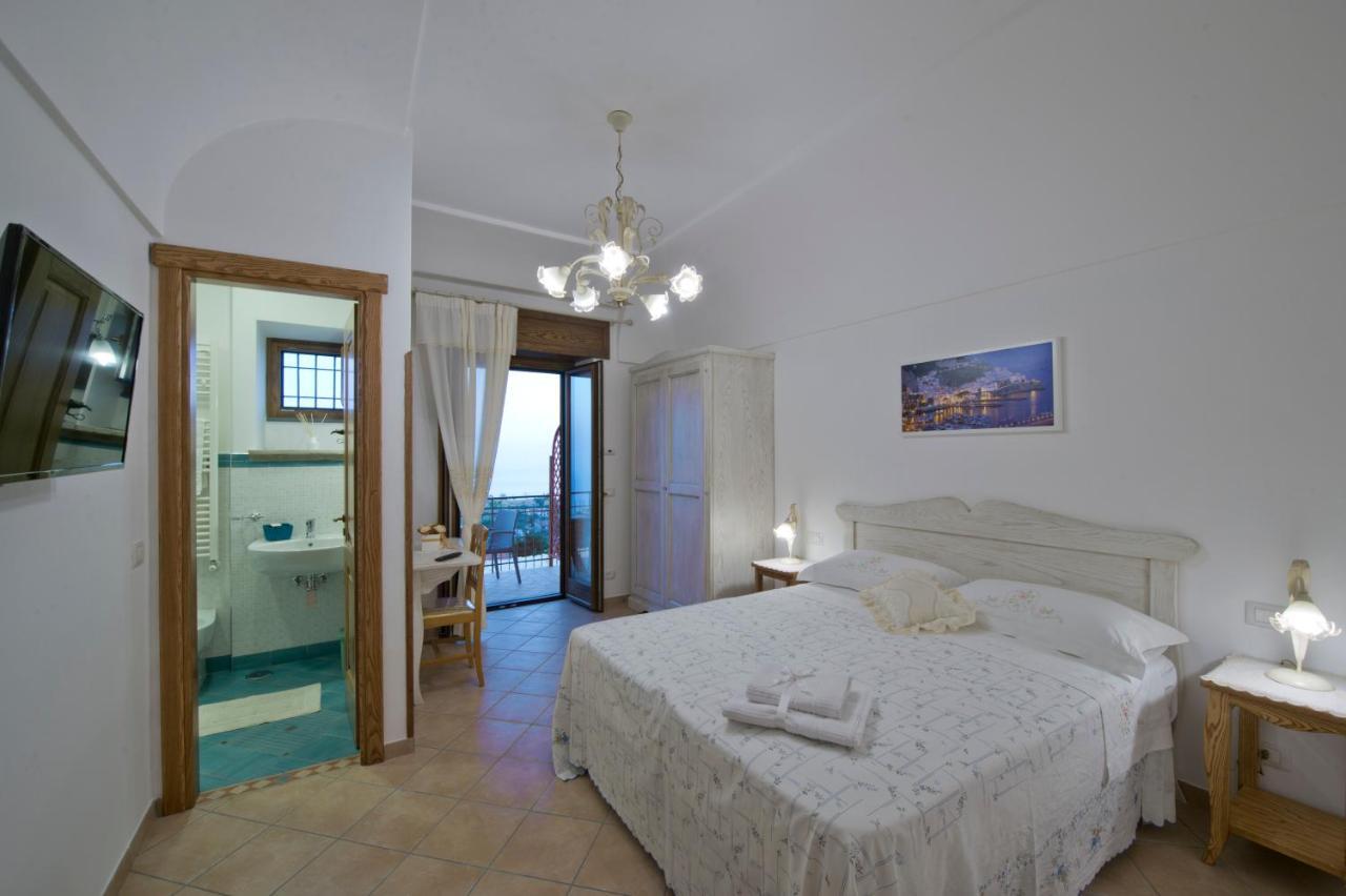 Bed and Breakfast Il Casale Del Generale Аджерола Екстер'єр фото