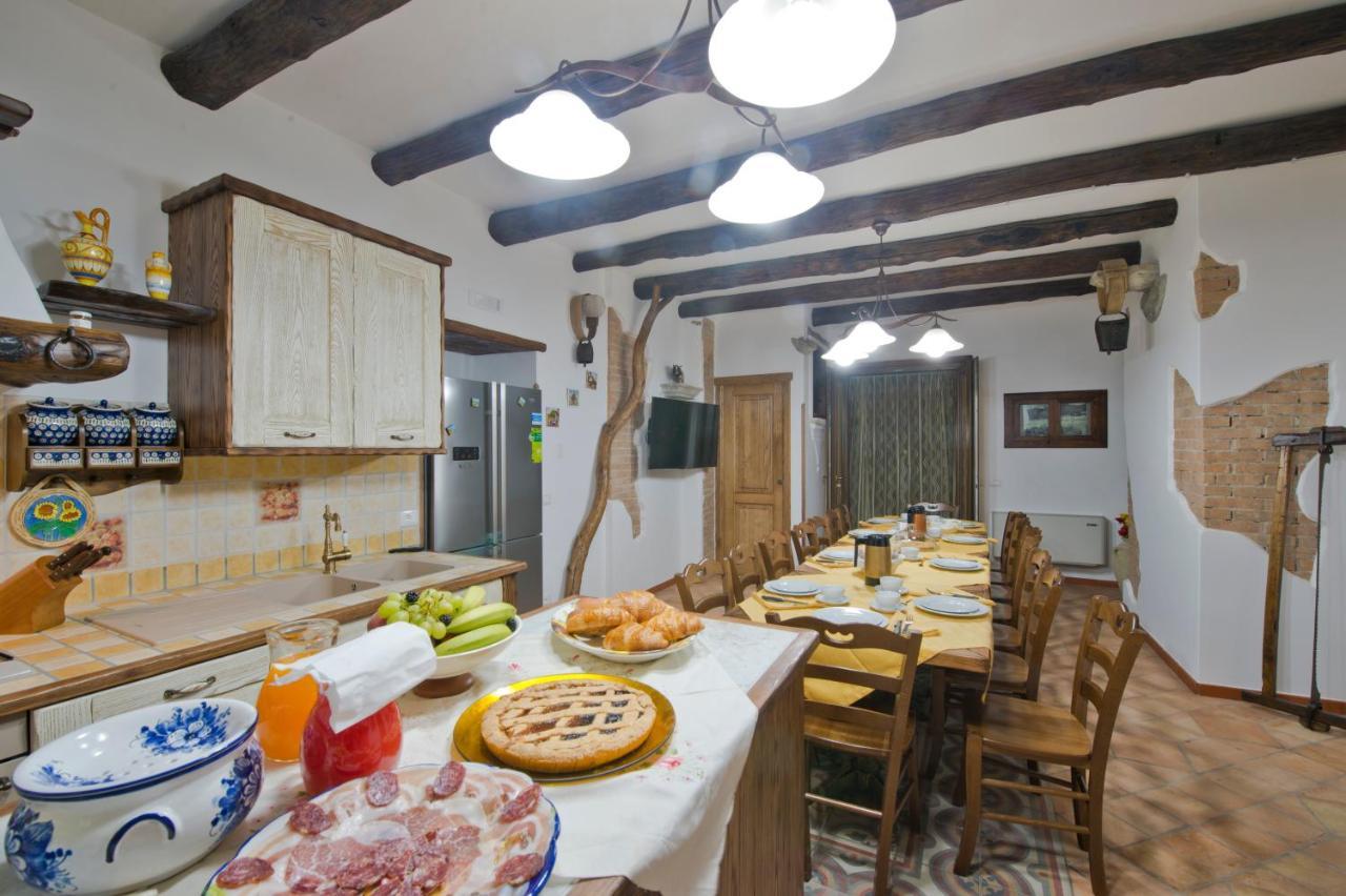 Bed and Breakfast Il Casale Del Generale Аджерола Екстер'єр фото